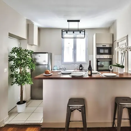831c Friendly Property In Апартаменты Париж